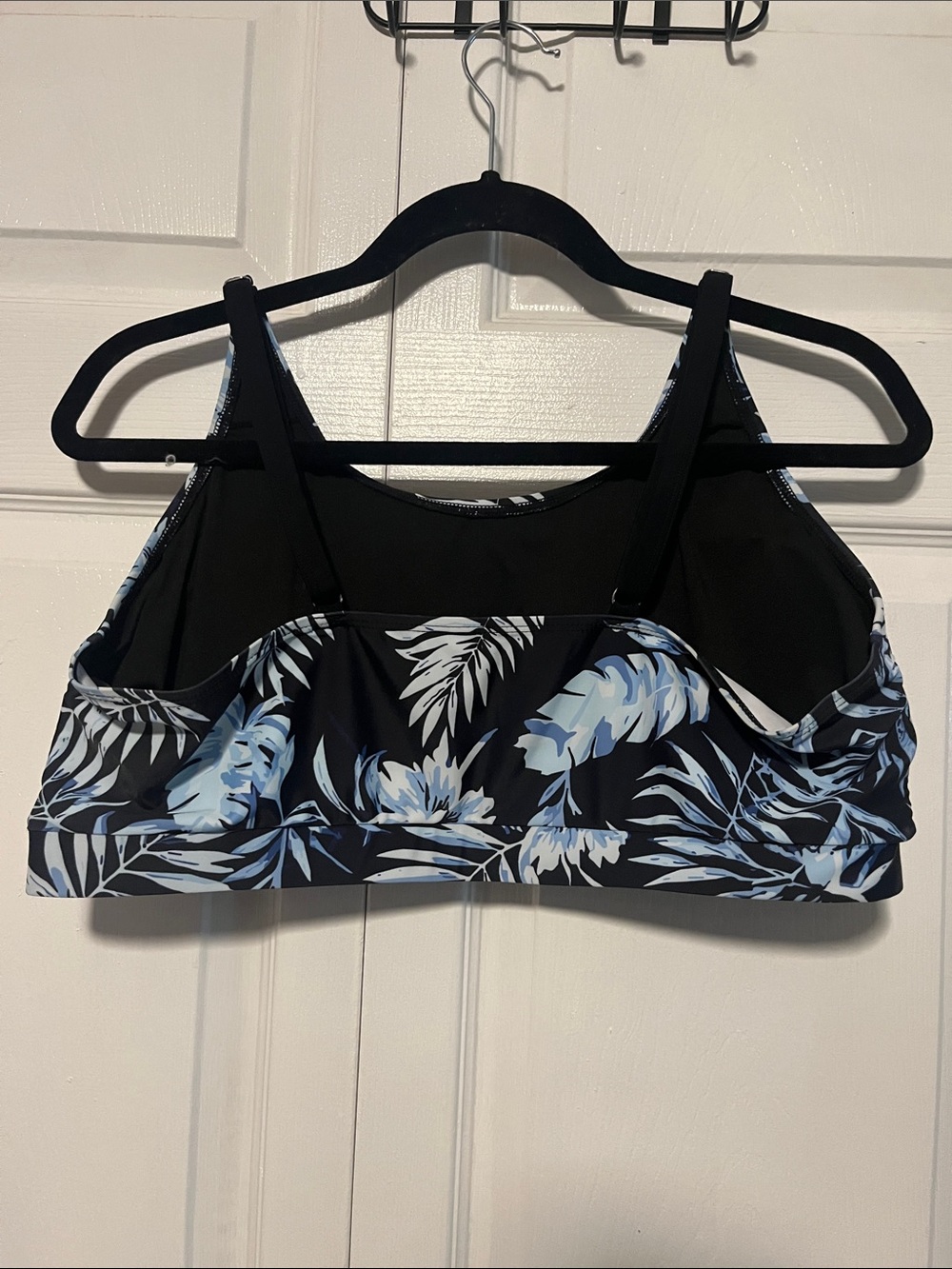 Womens 2 Piece Black Swim with Floral Shorts with Blue Floral Bikini Top Size 2X - Picture 4 of 8